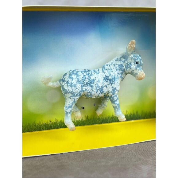 Breyer Stablemates Club Miguel Copenhagen NICE - Picture 6 of 7